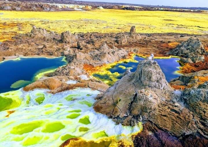 Danakil Depression – Ethiopia’s Extreme Landscape 🌋